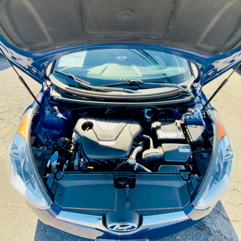 2017 Hyundai Veloster Image 15