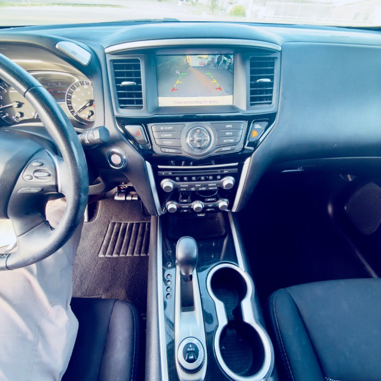 2019 Nissan Pathfinder Image 12