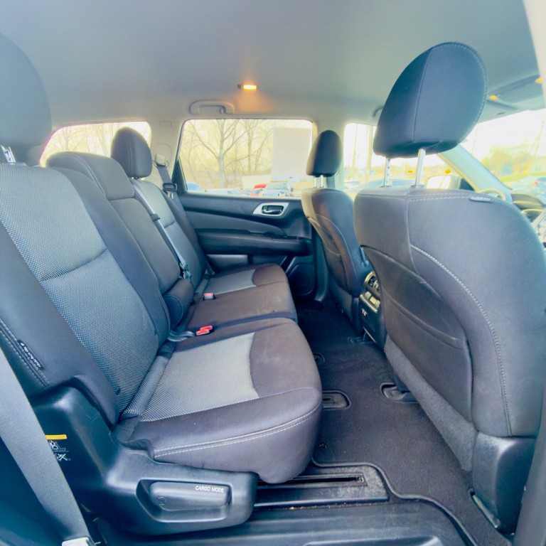2019 Nissan Pathfinder Image 14