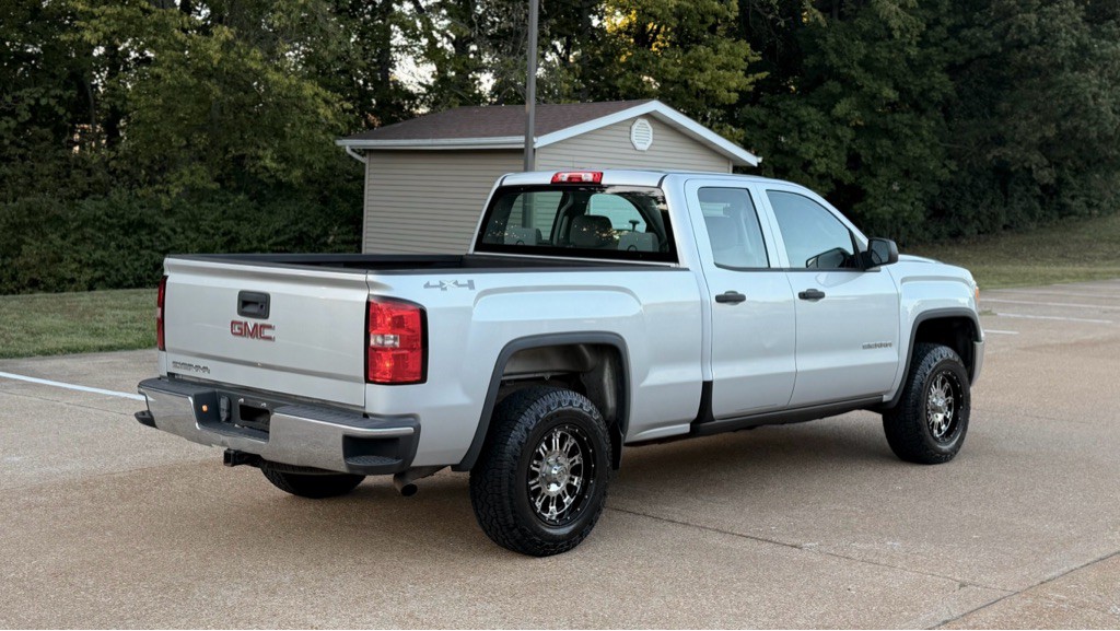2014 GMC Sierra Image 4