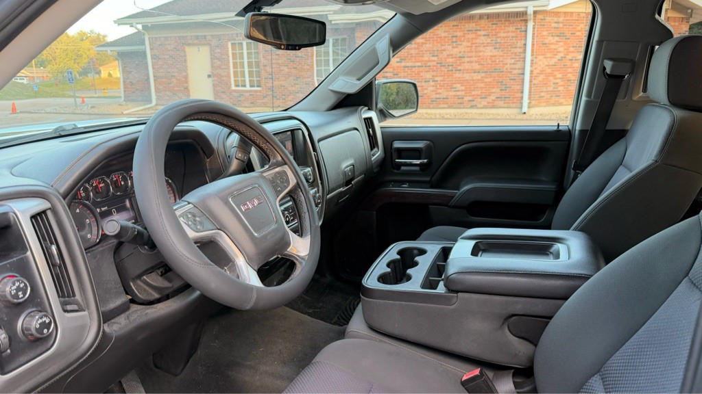 2015 GMC Sierra Image 11