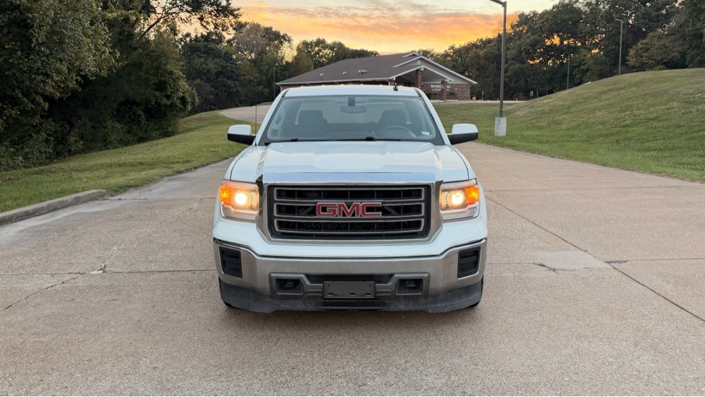 2014 GMC Sierra Image 1