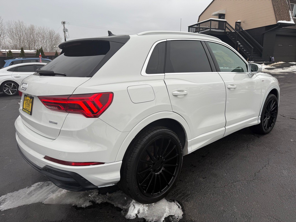 2020 Audi Q3 Image 6