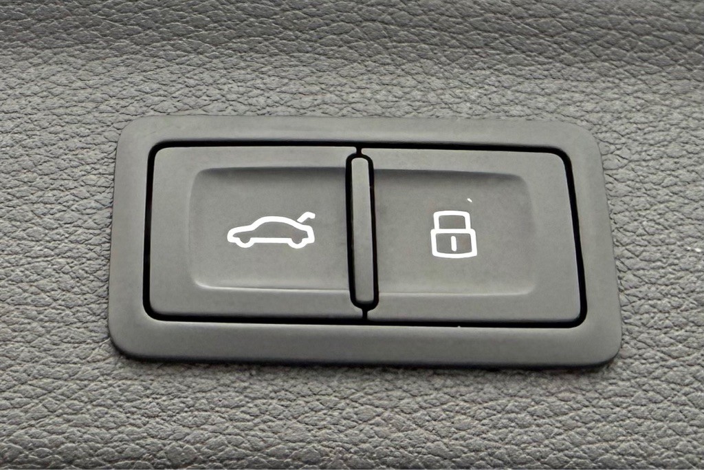 2020 Audi Q3 Image 14