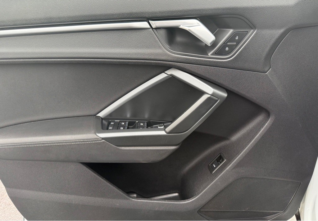 2020 Audi Q3 Image 31