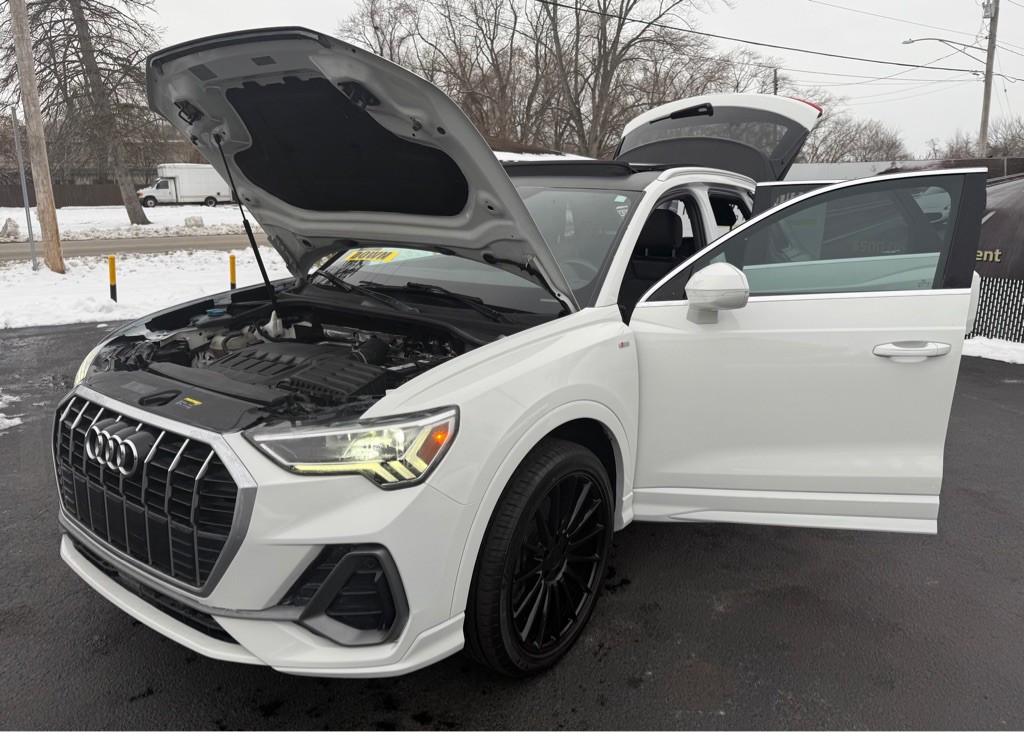 2020 Audi Q3 Image 36