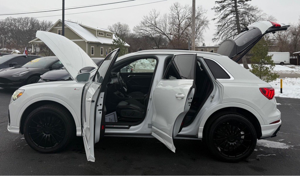 2020 Audi Q3 Image 37