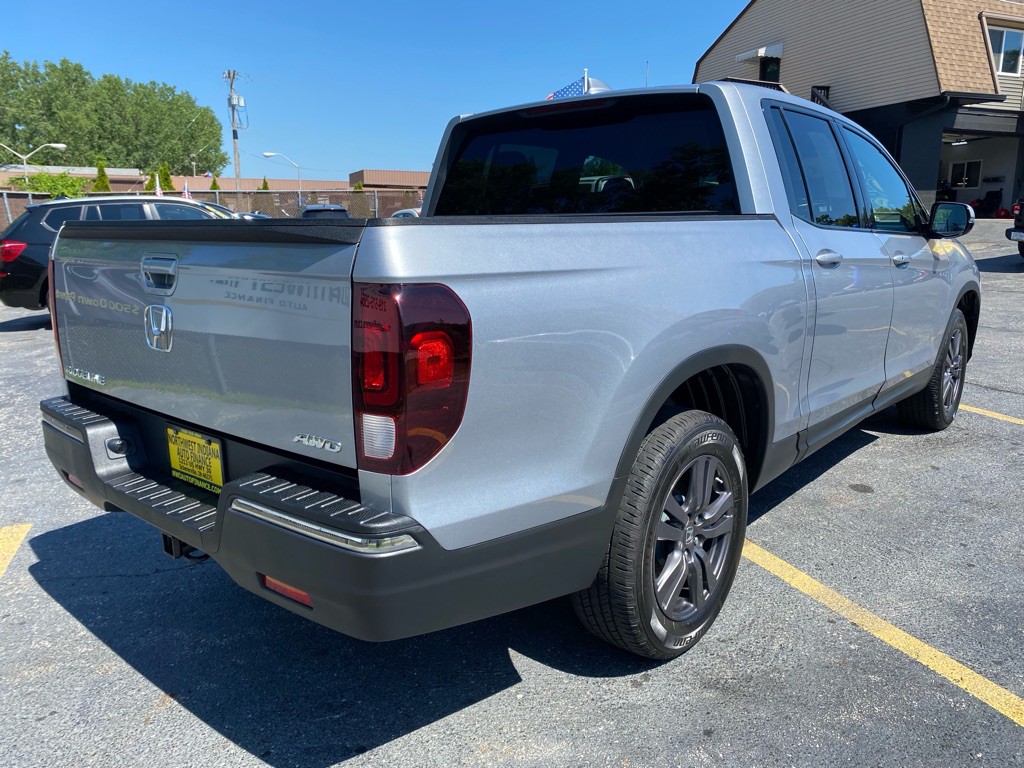 2019 Honda Ridgeline Image 6