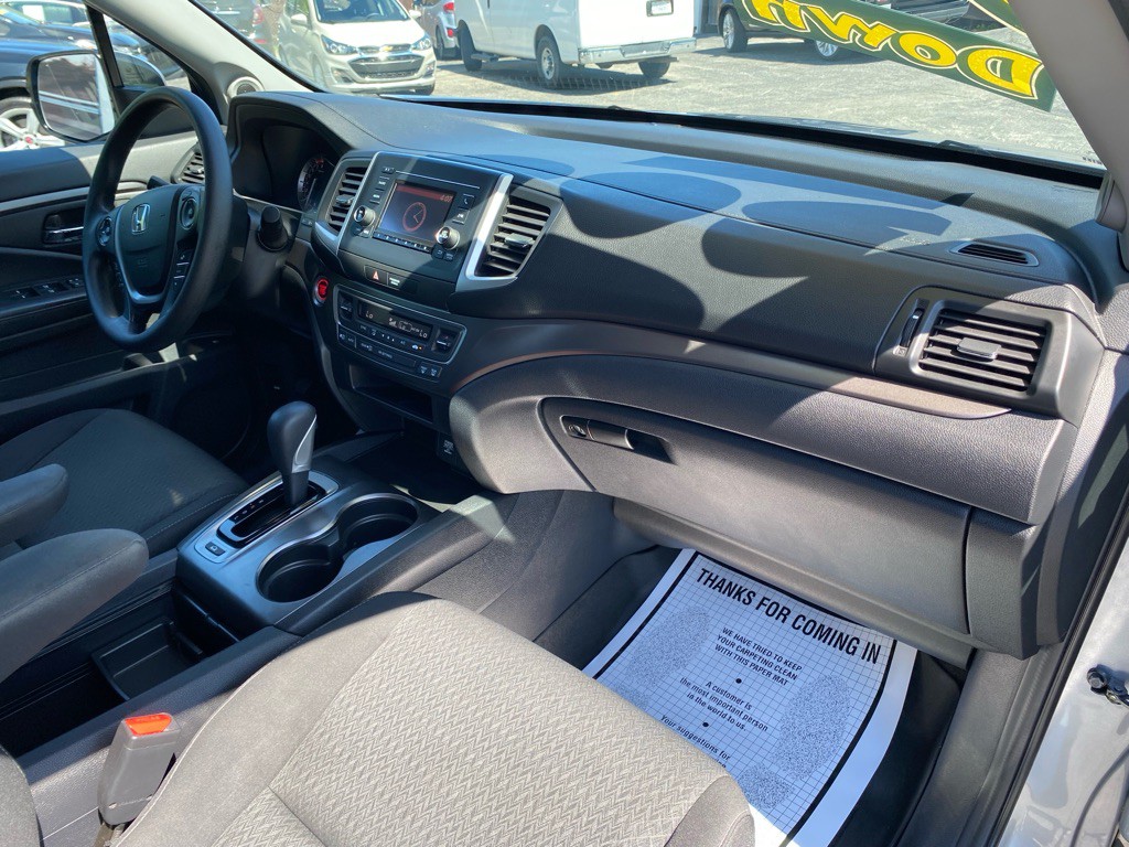 2019 Honda Ridgeline Image 8