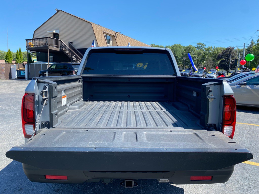 2019 Honda Ridgeline Image 15