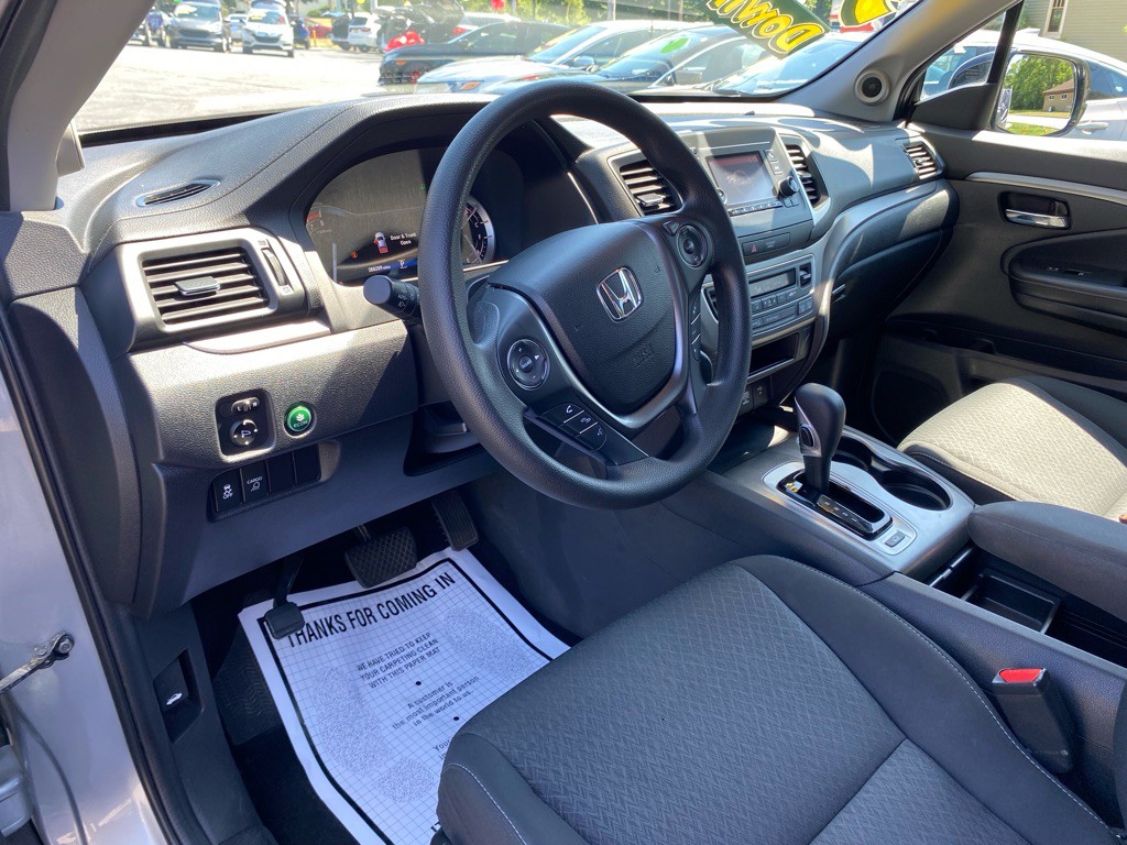 2019 Honda Ridgeline Image 17