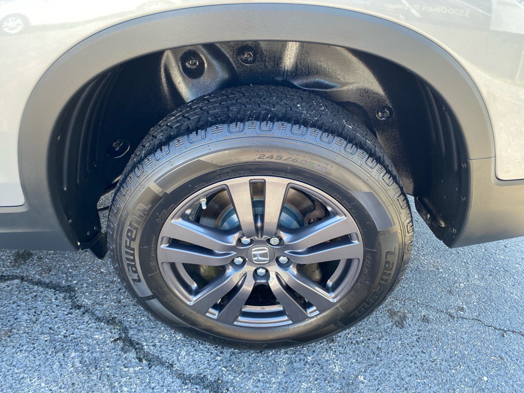 2019 Honda Ridgeline Image 35