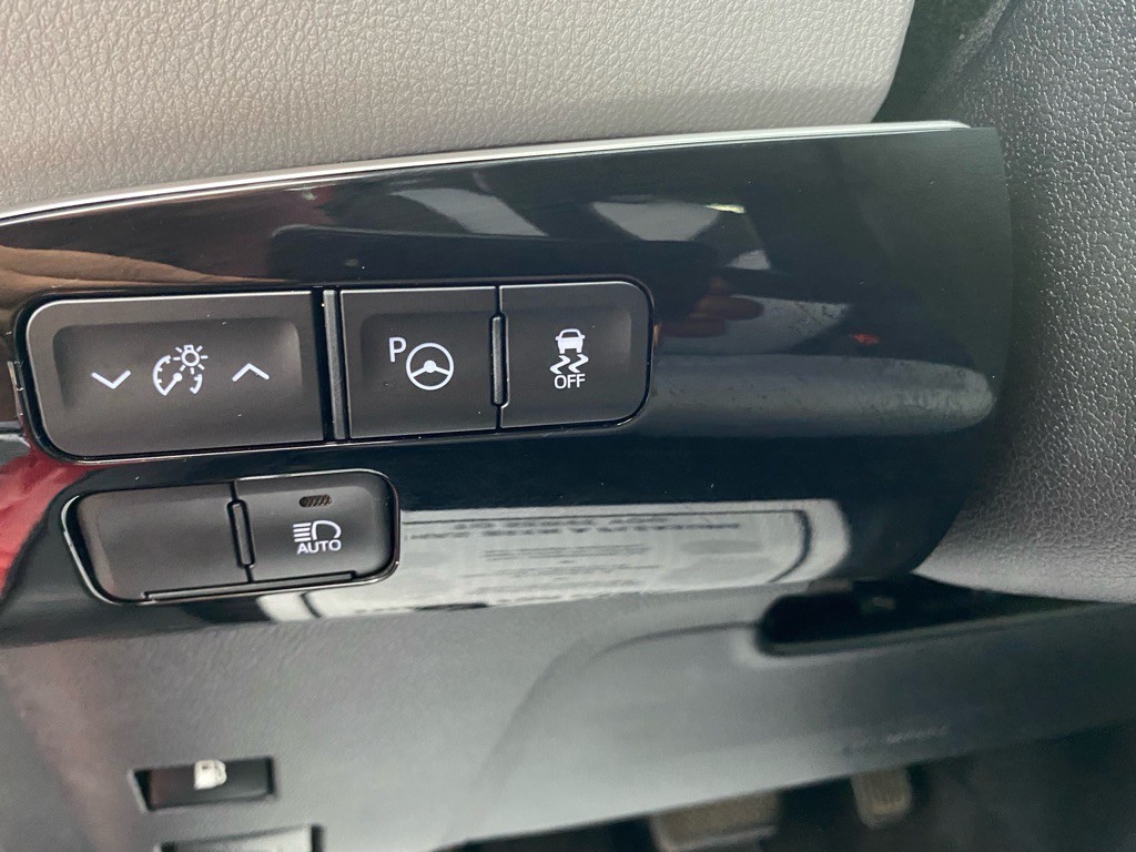 2022 Toyota Prius Image 30