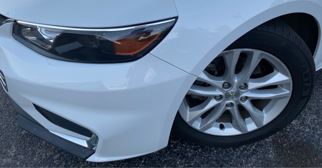 2017 Chevrolet Malibu Image 32
