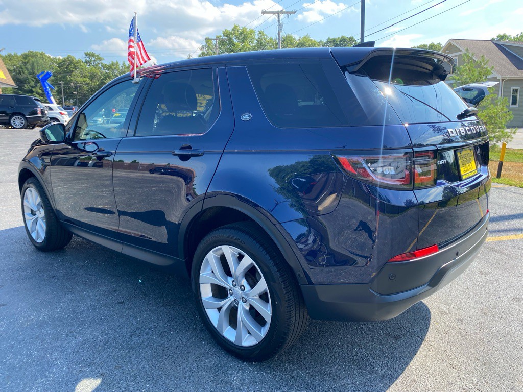 2021 Land Rover Discovery Sport Image 4