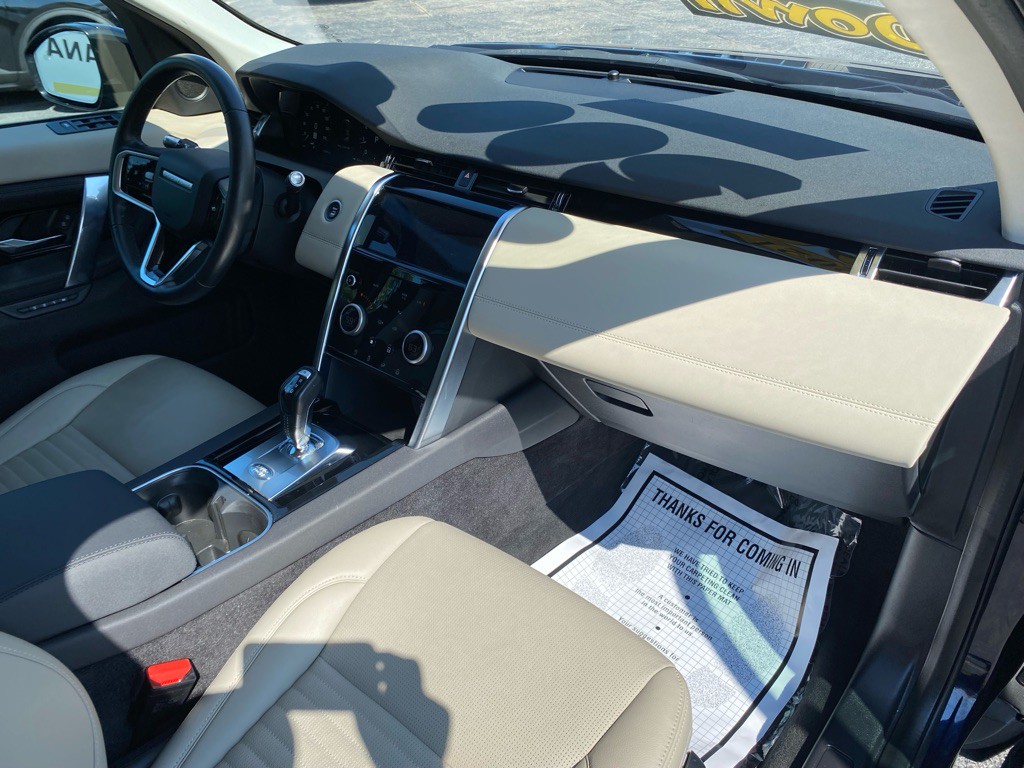 2021 Land Rover Discovery Sport Image 8