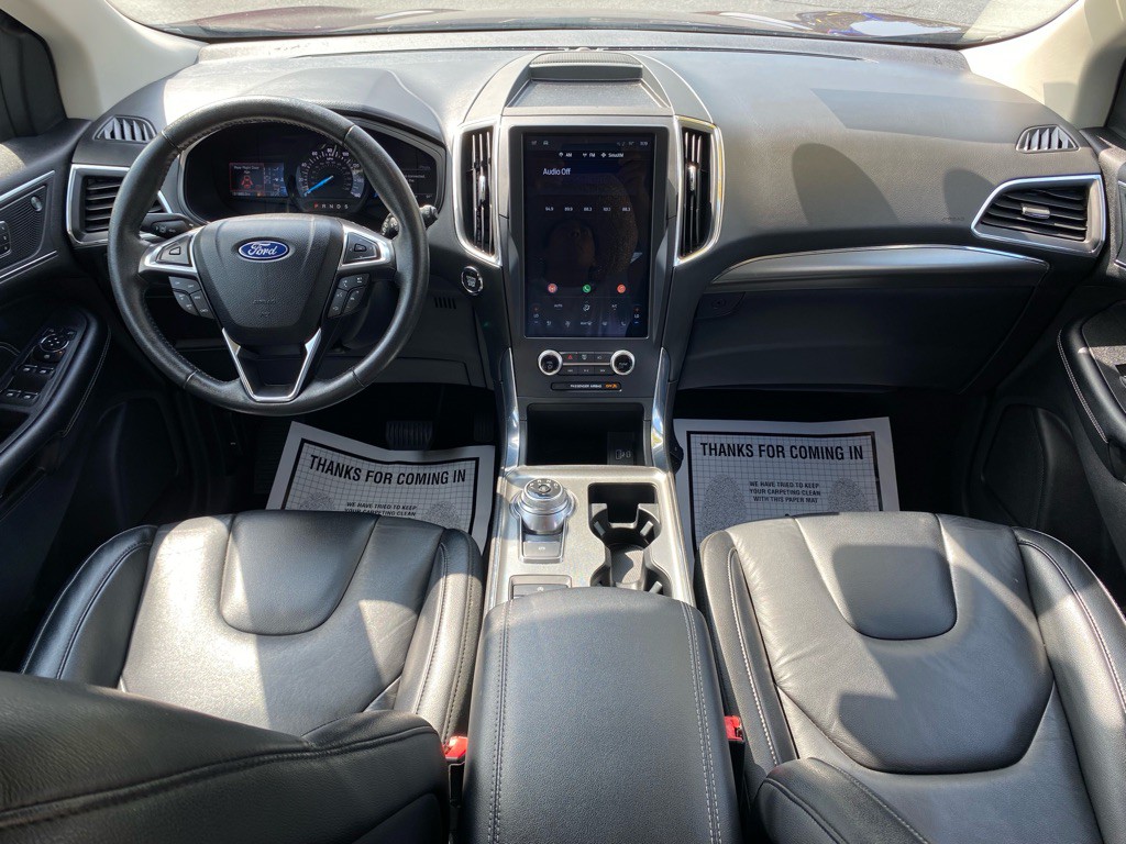 2022 Ford Edge Image 10
