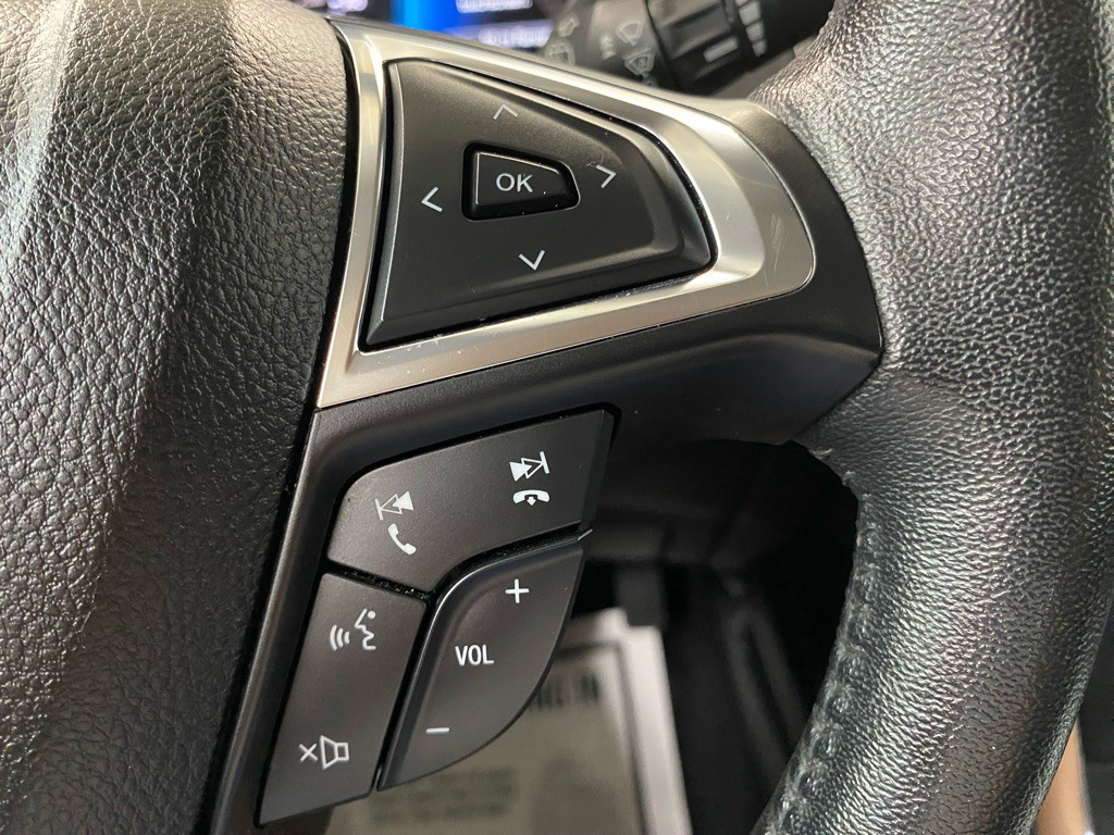 2022 Ford Edge Image 17