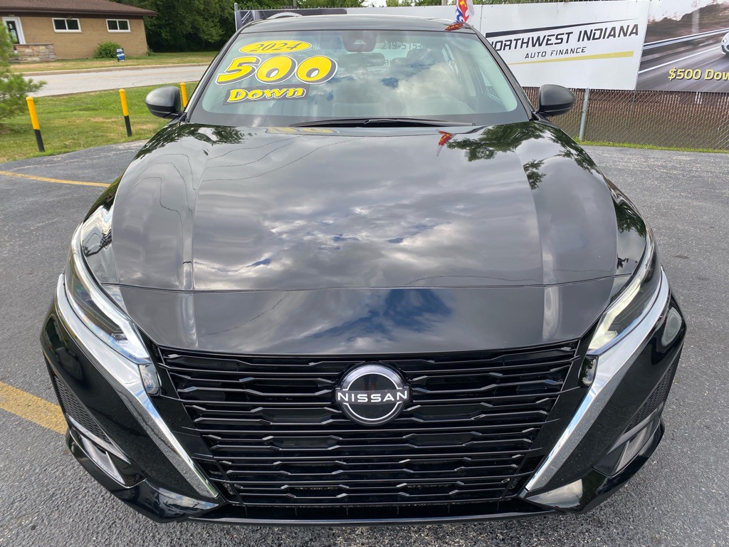 2024 Nissan Altima Image 2