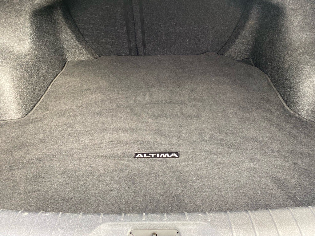 2024 Nissan Altima Image 13