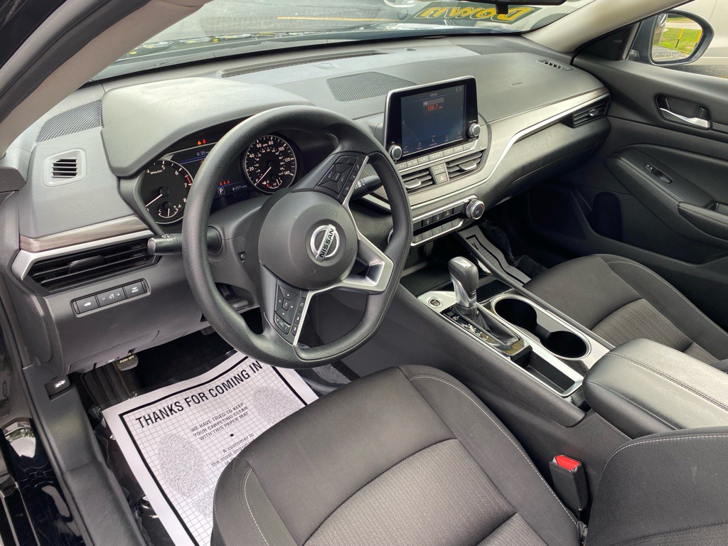 2024 Nissan Altima Image 14