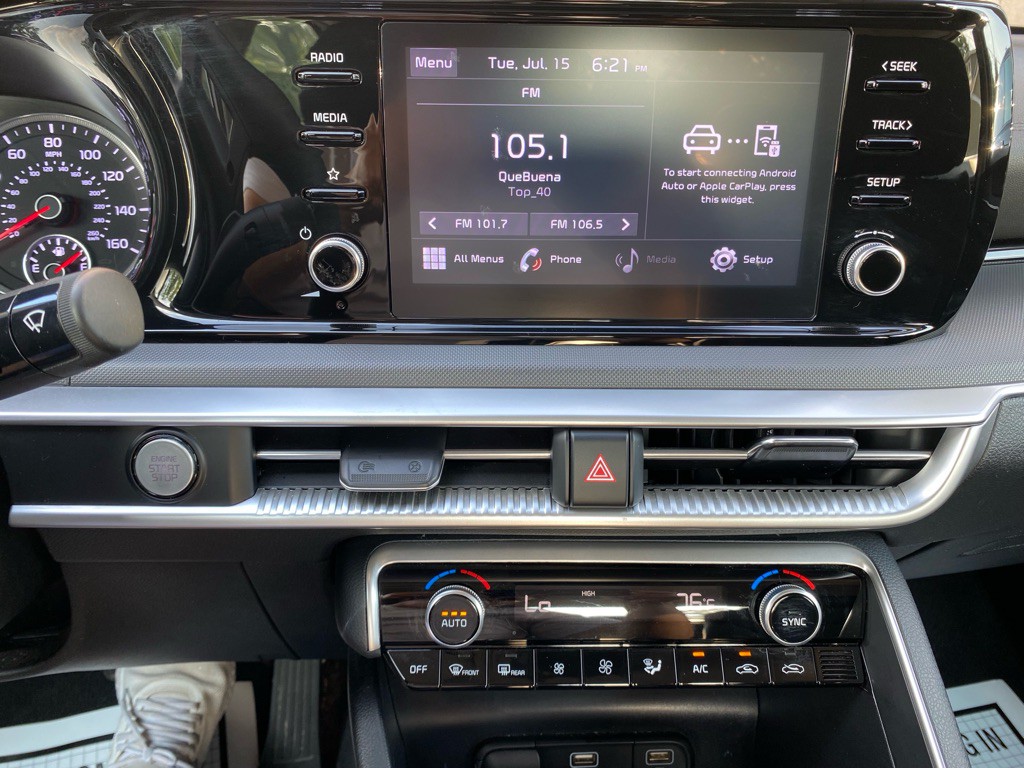 2023 Kia K5 Image 16