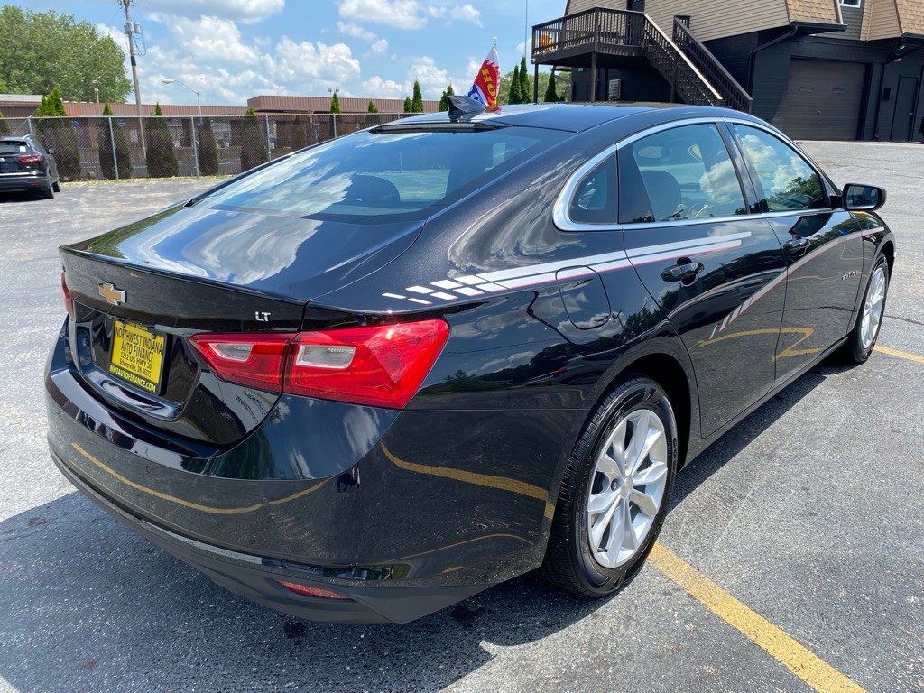 2025 Chevrolet Malibu Image 6