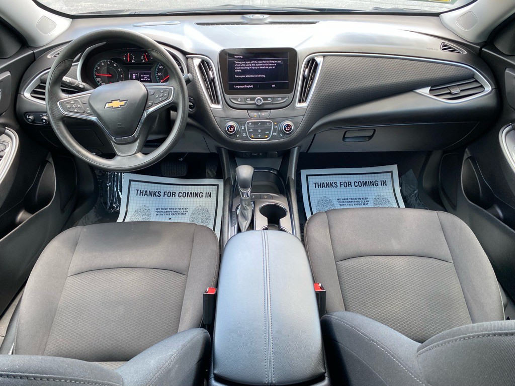 2025 Chevrolet Malibu Image 10