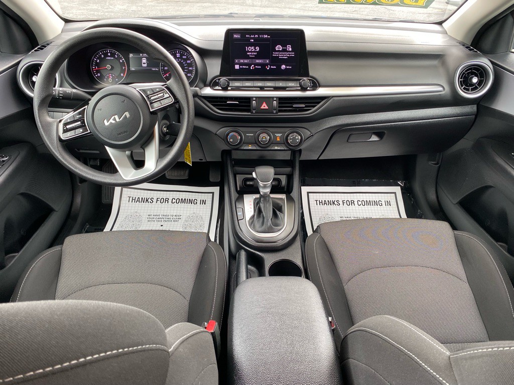 2024 Kia Forte Image 10