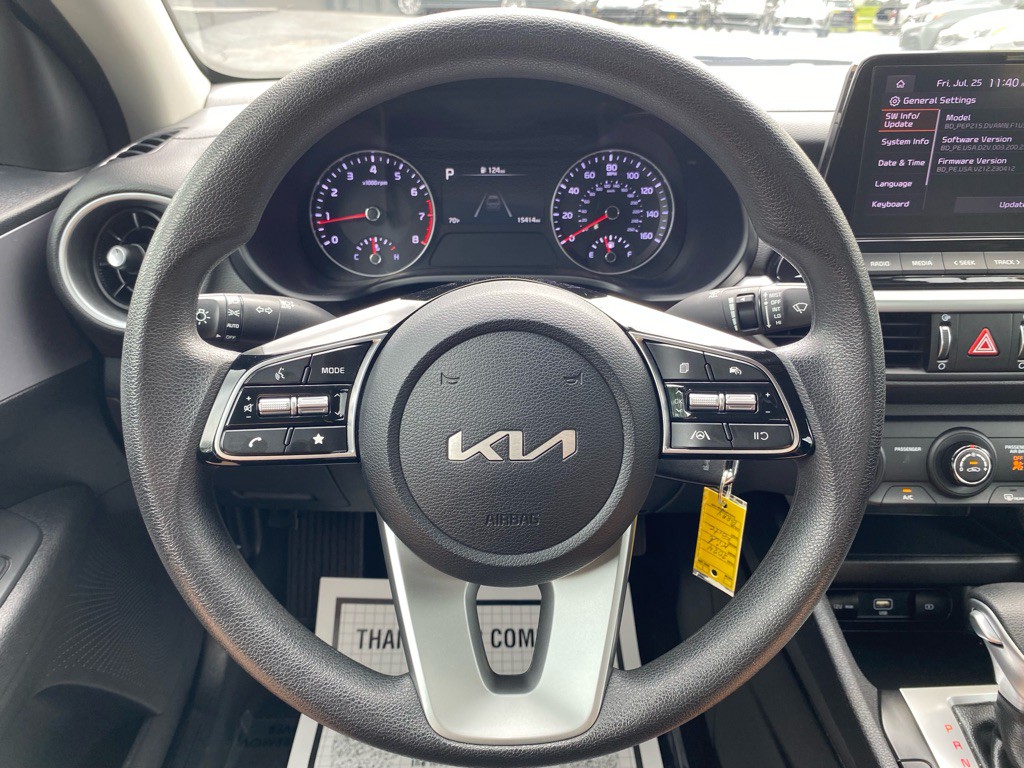 2024 Kia Forte Image 21