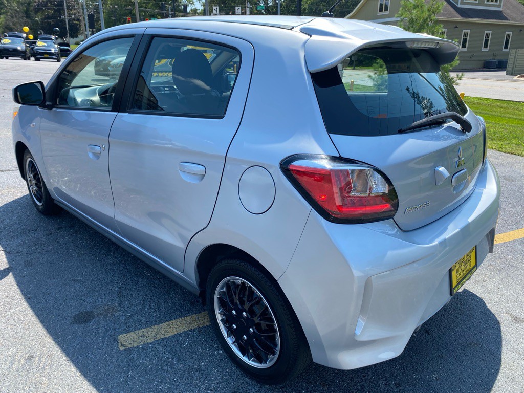 2021 Mitsubishi Mirage Image 4