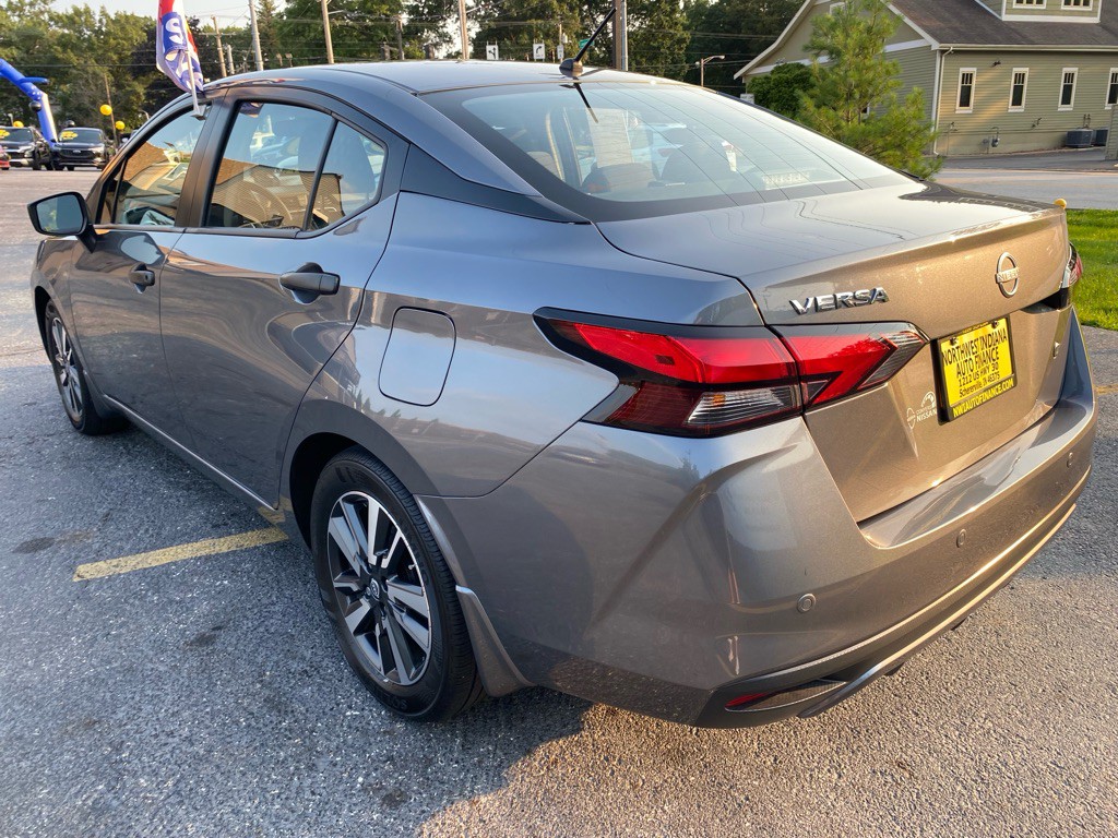 2024 Nissan Versa Image 4