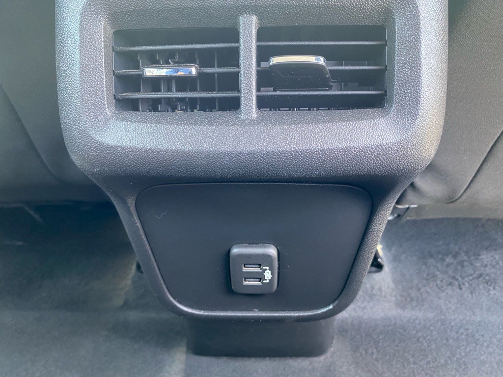 2020 Chevrolet Equinox Image 11