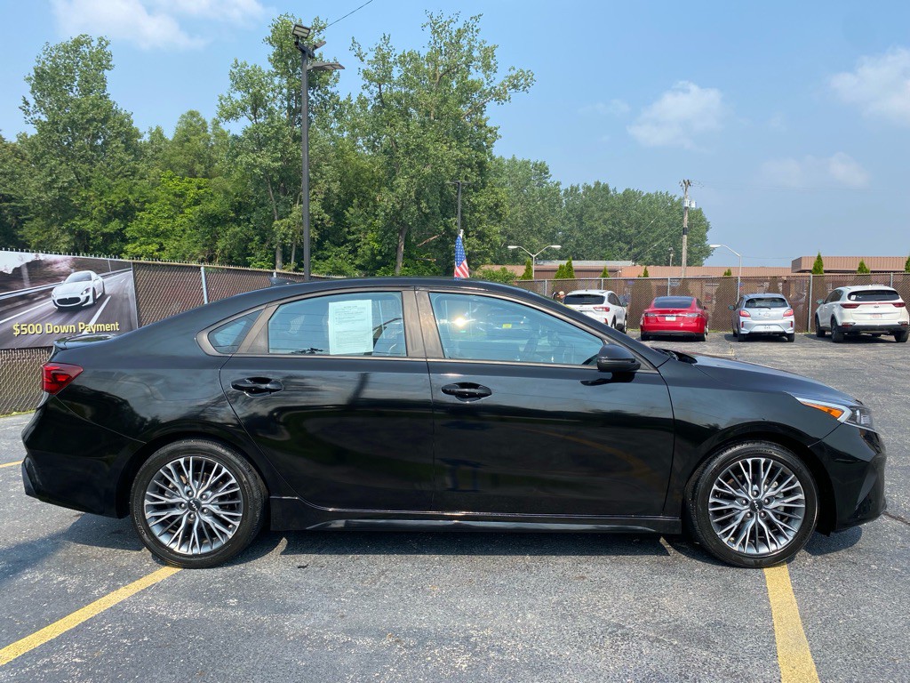 2022 Kia Forte Image 7