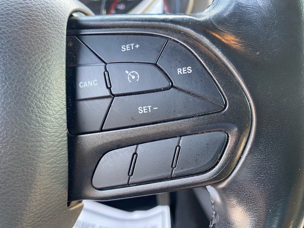 2021 Dodge Charger Image 18