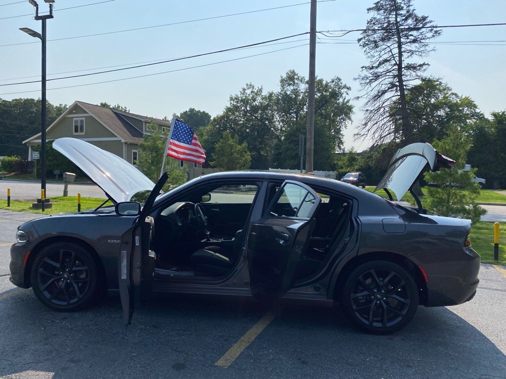 2021 Dodge Charger Image 36