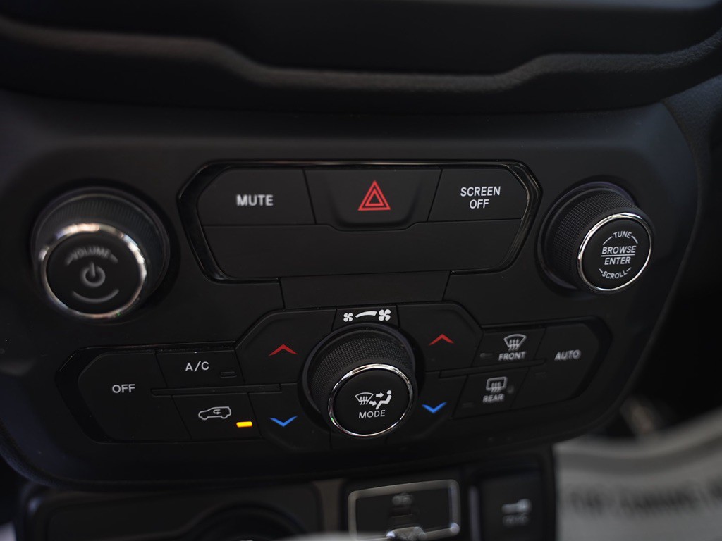 2019 Jeep Renegade Image 14