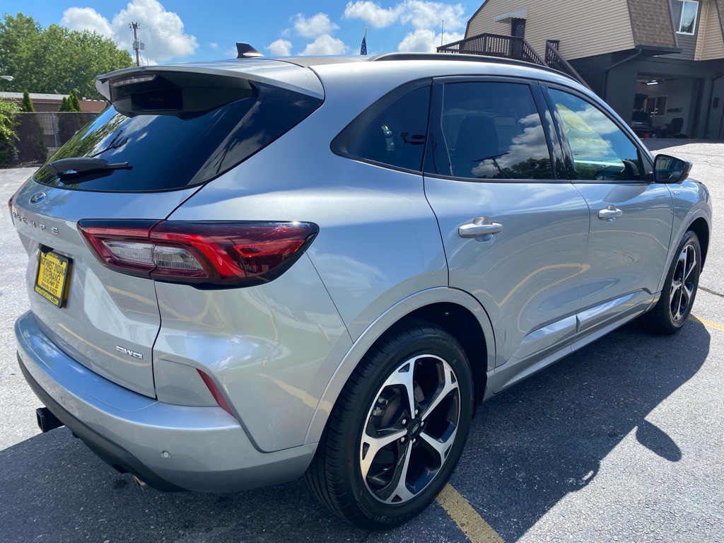 2023 Ford Escape Image 6