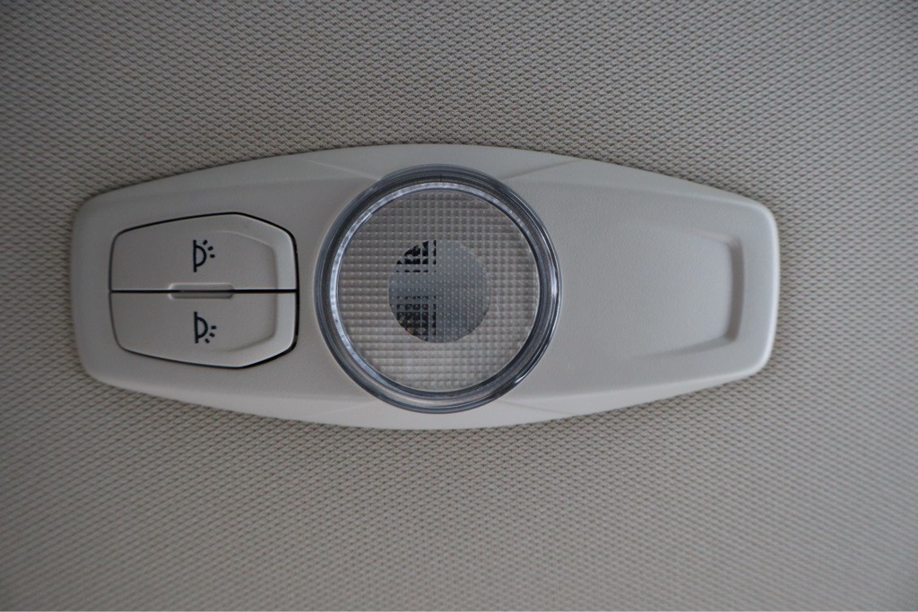 2022 Ford Edge Image 11