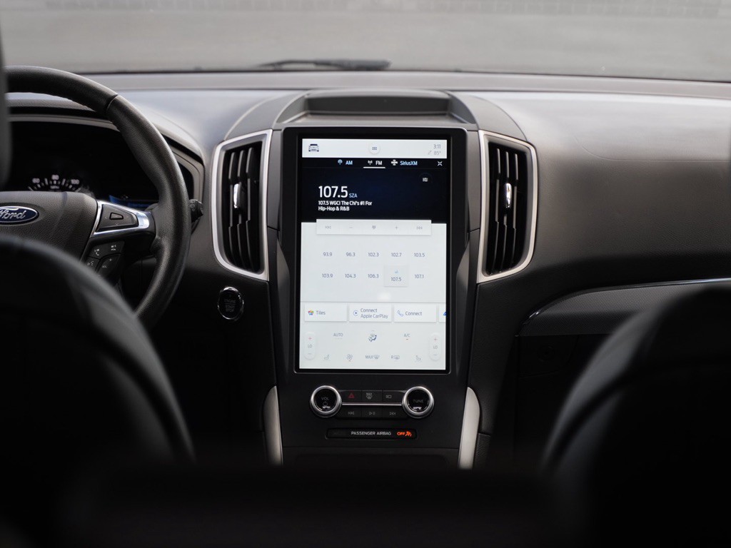 2022 Ford Edge Image 40