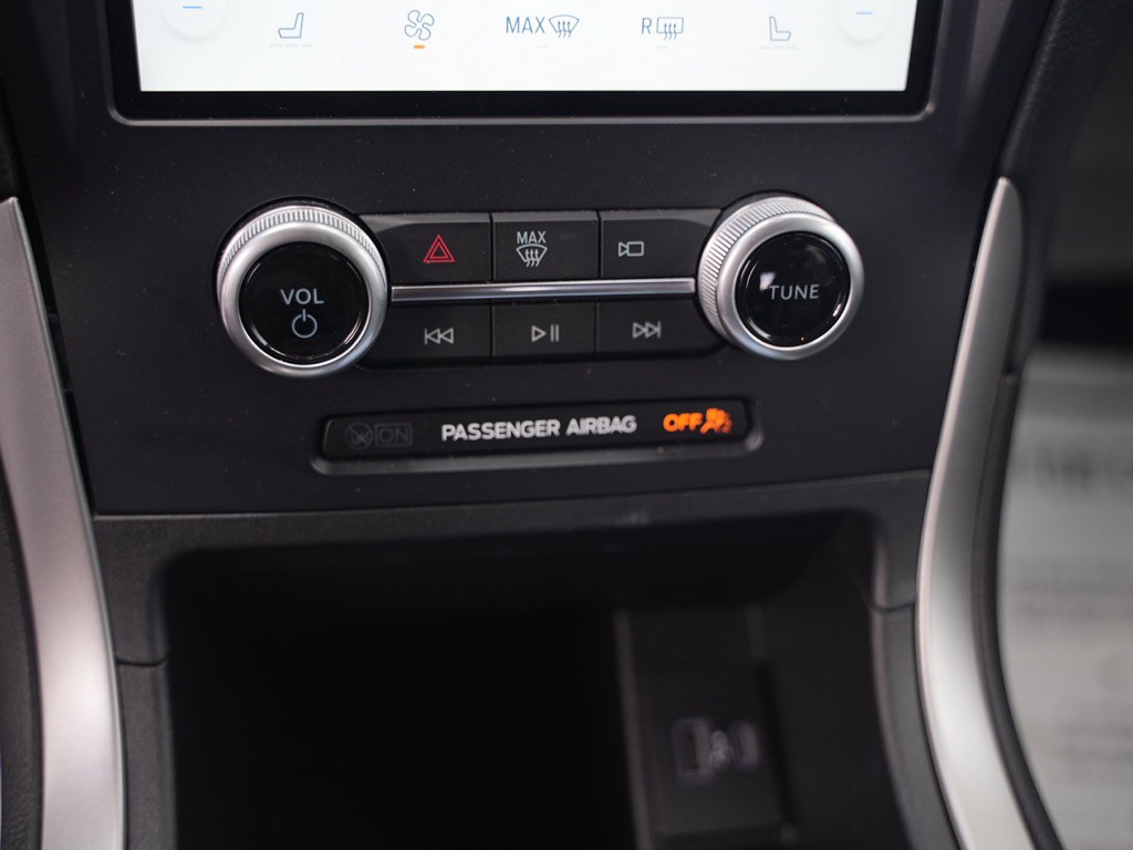 2022 Ford Edge Image 68