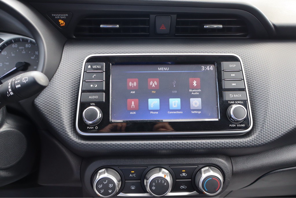 2024 Nissan Kicks Image 13