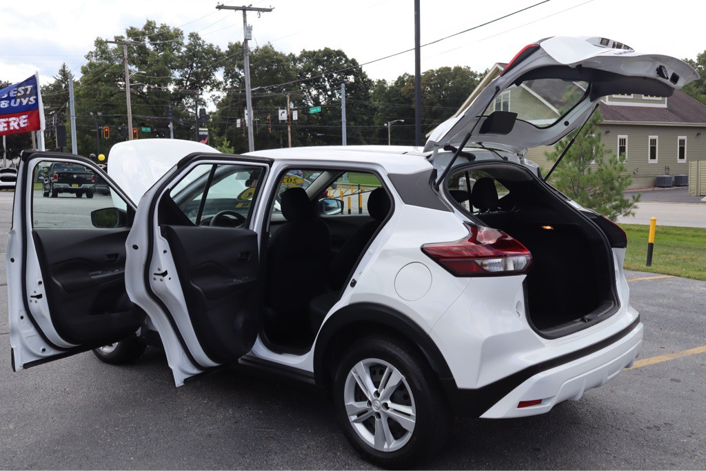 2024 Nissan Kicks Image 30