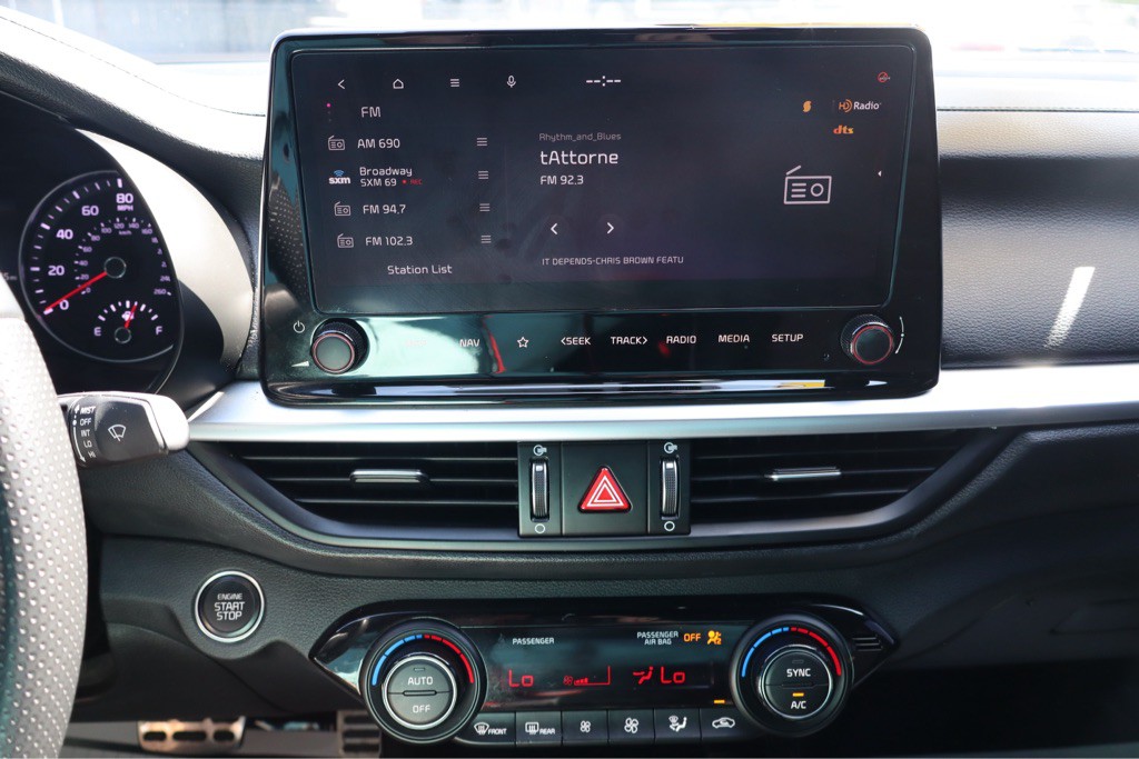 2023 Kia Forte Image 12