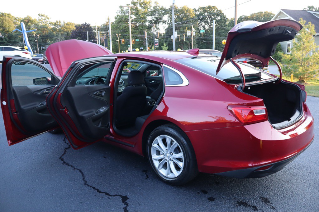 2025 Chevrolet Malibu Image 34