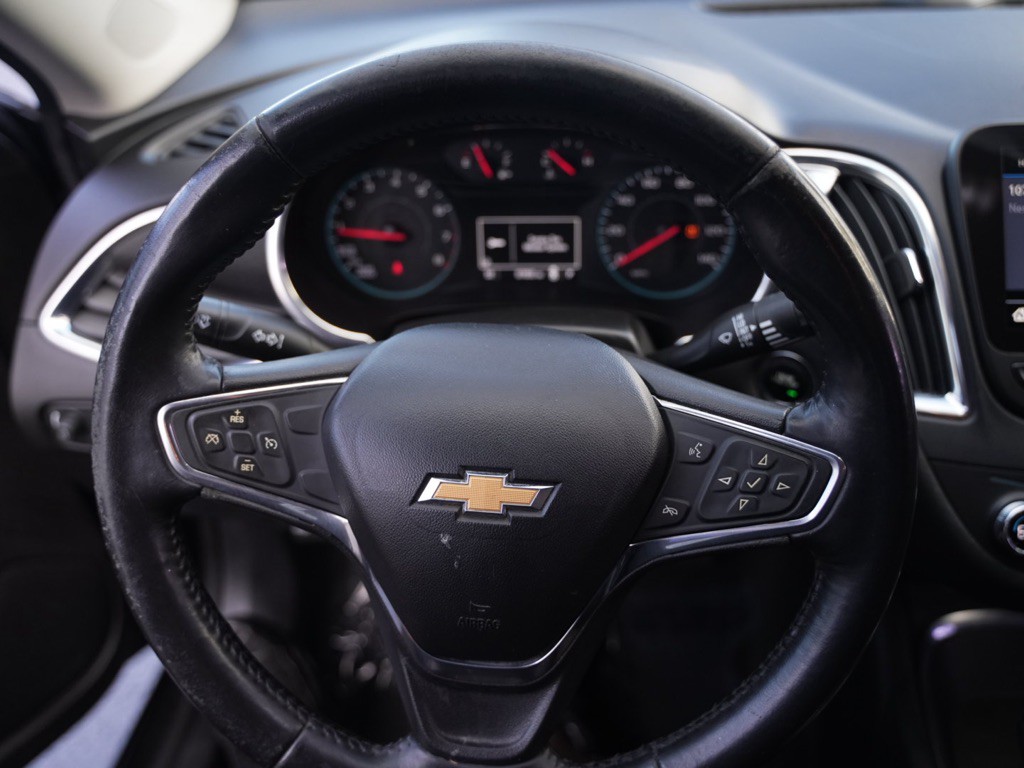 2020 Chevrolet Malibu Image 14