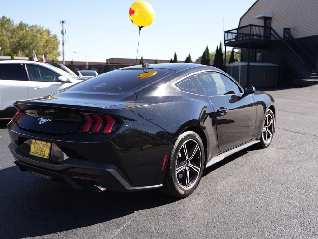 2024 Ford Mustang Image 6