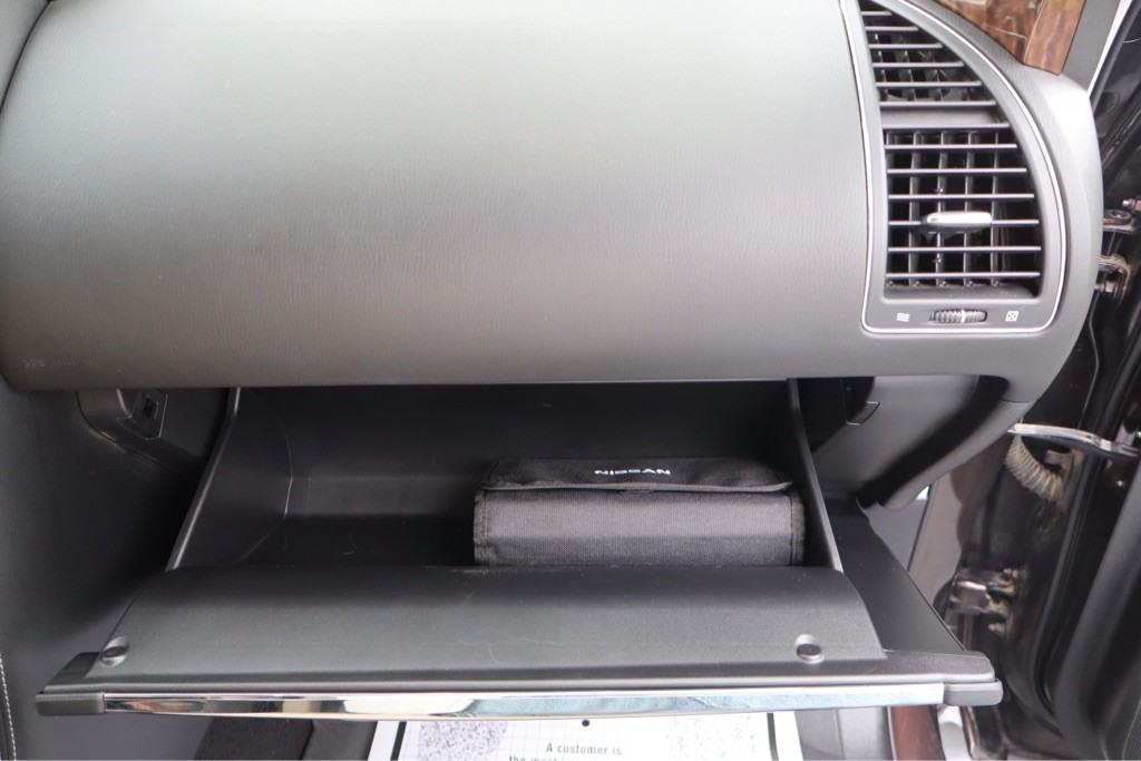 2019 Nissan Armada Image 9