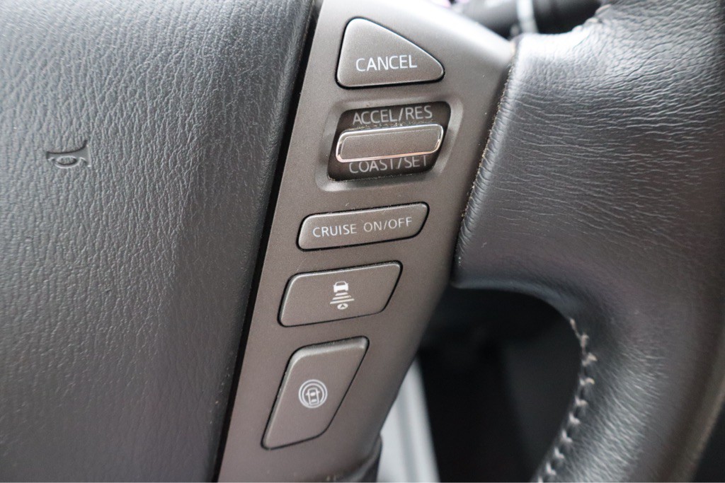 2019 Nissan Armada Image 22