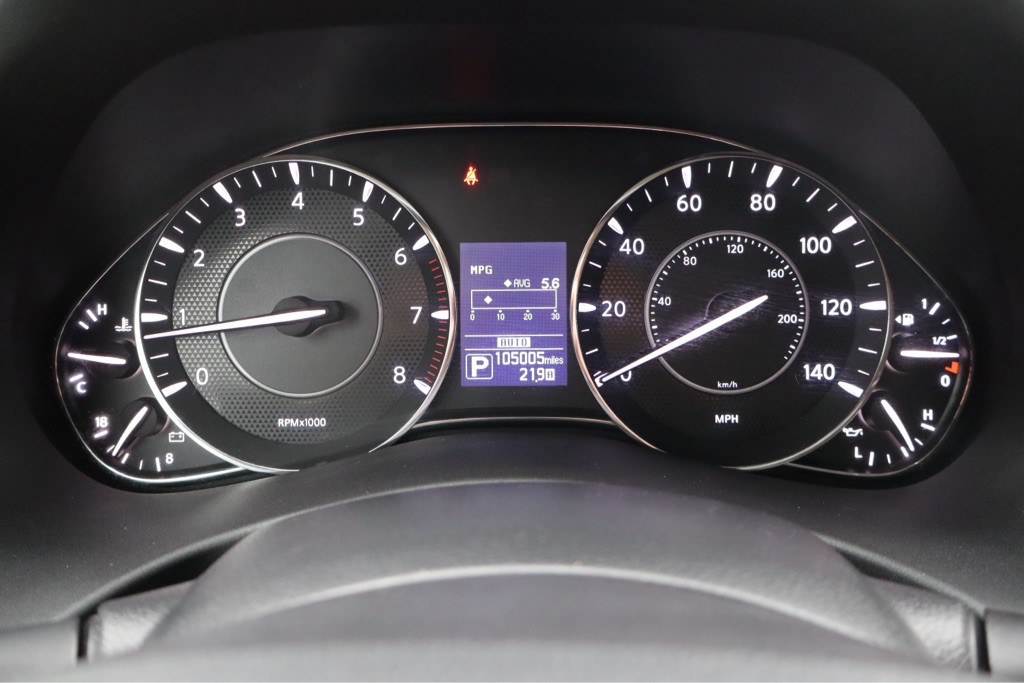 2019 Nissan Armada Image 25